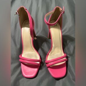 Chic Pink Strappy Heels
